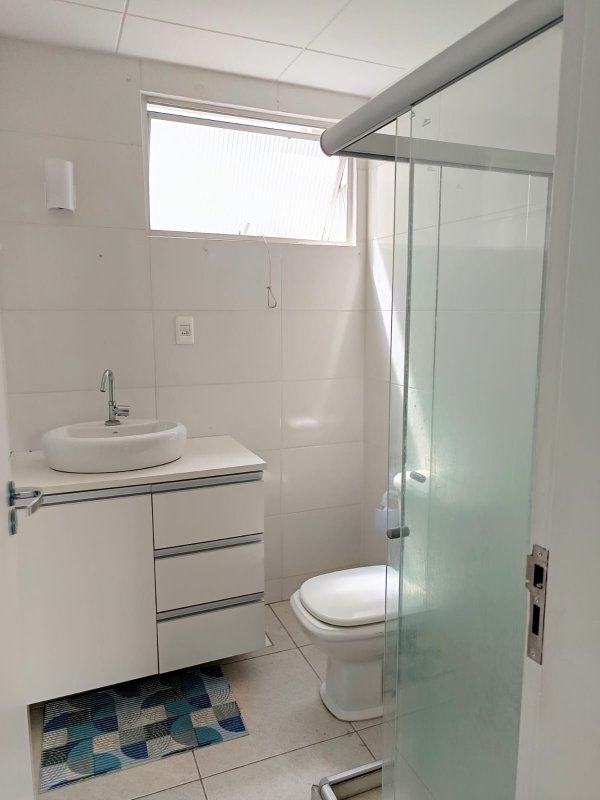 APARTAMENTO 3 QUARTOS SUÍTE VARANDA NASCENTE GARAGEM ELEVADOR À VENDA NA GRAÇA! Largo da Graça Salvador - 