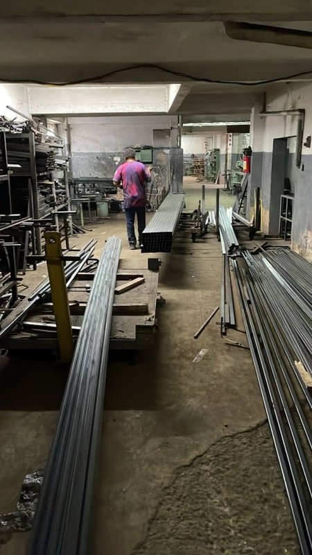 Imóvel Comercial no Cambuci com 1630m² Rua Alexandre Levi São Paulo - 