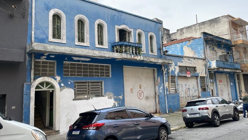 Imóvel Comercial no Cambuci com 1630m² Rua Alexandre Levi São Paulo - 