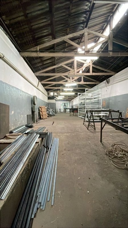 Imóvel Comercial no Cambuci com 1630m² Rua Alexandre Levi São Paulo - 