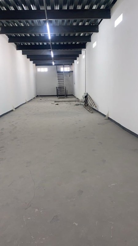 Imóvel Comercial no Brás com 483m² Rua Piratininga São Paulo - 