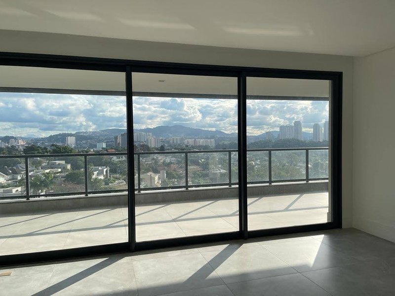 Apartamento amplo com 3 suítes Avenida Cauaxi Barueri - 