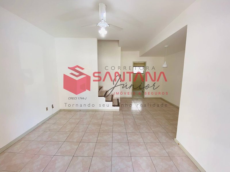 Casa com 2 suítes para locação no Miragem Rua Eliane S Bonfim Lauro de Freitas - 