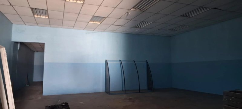 Imóvel Comercial no Sacomã com 810m² Rua Elba São Paulo - 