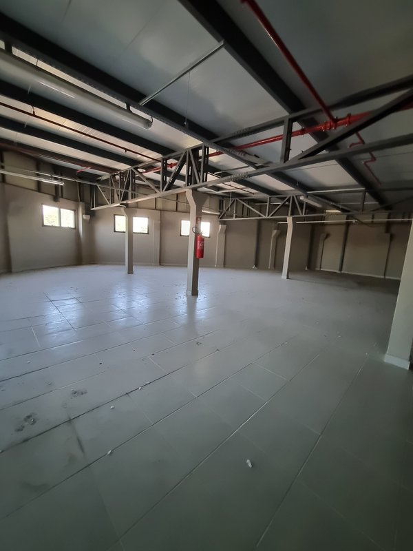 ALUGA-SE GALPÃO - 2 PISOS - 4.500M2 - 10 MINUTOS DA ESTAÇÃO DO TREM - TOLTALMENTE NOVO!! Rua Antônio Fidélis São Paulo - 