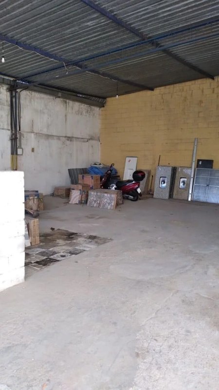 Imóvel Comercial na Vila Moraes com 450m² Rua Batuíra São Paulo - 
