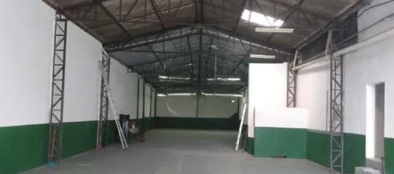 Imóvel Comercial com 798m² na Vila Brasílio Machado Rua Cônego José Norberto São Paulo - 