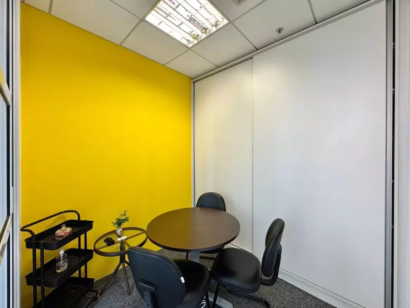 VENDE-SE CONJUNTO COMERCIAL 67M2 - 2 VAGAS - PRONTO PARA SUA EMPRESA!! Avenida Doutor Chucri Zaidan São Paulo - 