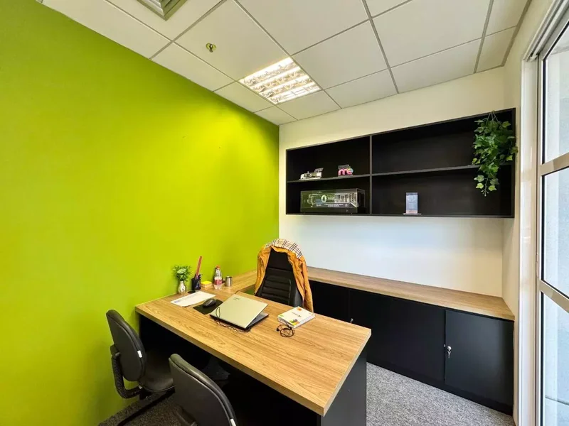VENDE-SE CONJUNTO COMERCIAL 67M2 - 2 VAGAS - PRONTO PARA SUA EMPRESA!! Avenida Doutor Chucri Zaidan São Paulo - 