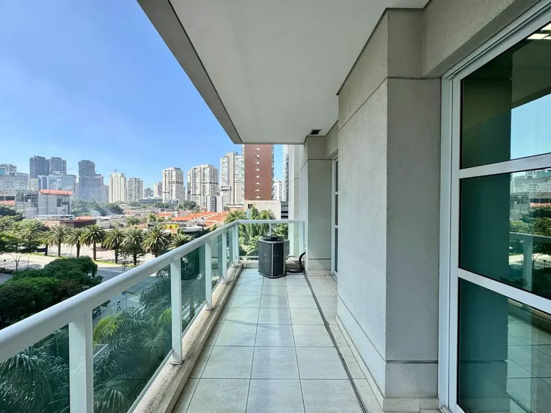 VENDE-SE CONJUNTO COMERCIAL 67M2 - 2 VAGAS - PRONTO PARA SUA EMPRESA!! Avenida Doutor Chucri Zaidan São Paulo - 