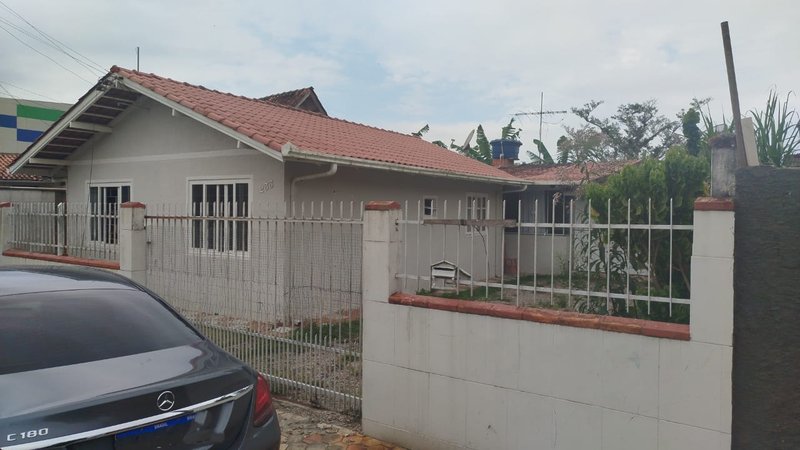 Casa de Alvenaria Bairro Joaia SC rua Dionisio Jose Venzon Tijucas - 
