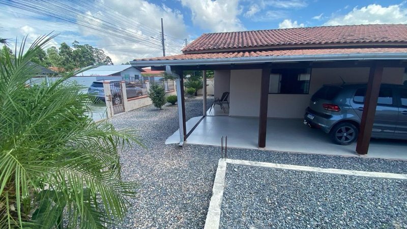 Casa de Alvenaria no bairro Joaia SC rua Catalitico Serpa Tijucas - 