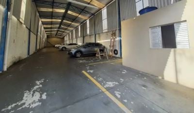 Imóvel Comercial com 400m² na Vila Moinho Velho Rua do Reno São Paulo - 