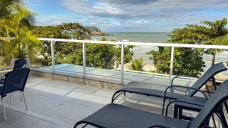 Casa frente ao mar em condomínio na Praia de Juquehy - LOCAÇÃO DIÁRIAS - São Sebastião - 