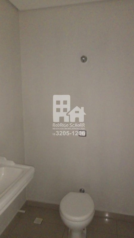 Excelente Sala Comercial para Locação no Centro – Rua Capitão Lisboa - Tatuí - 