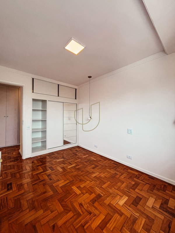 Apartamento de 128 m² no Edifício Mississippi - Vila Adyana Rua Teopompo de Vasconcelos São José dos Campos - 