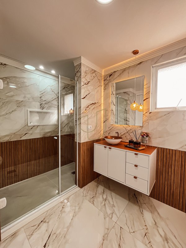 Apartamento de 128 m² no Edifício Mississippi - Vila Adyana Rua Teopompo de Vasconcelos São José dos Campos - 