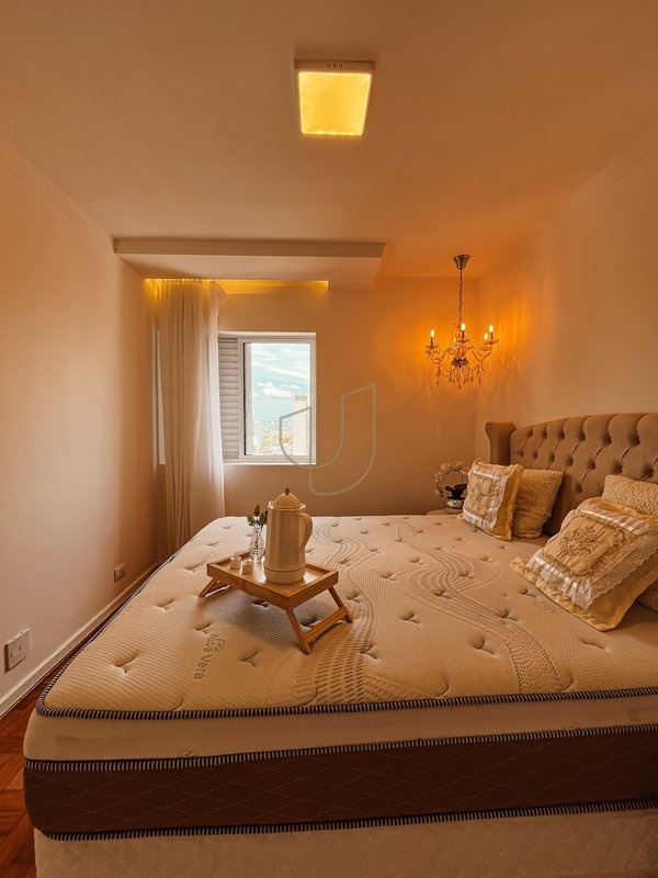 Apartamento de 128 m² no Edifício Mississippi - Vila Adyana Rua Teopompo de Vasconcelos São José dos Campos - 
