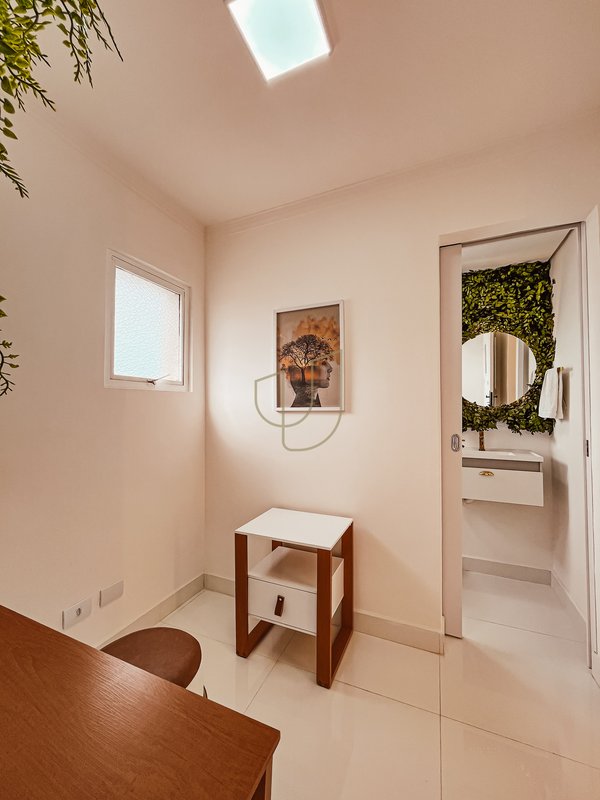 Apartamento de 128 m² no Edifício Mississippi - Vila Adyana Rua Teopompo de Vasconcelos São José dos Campos - 