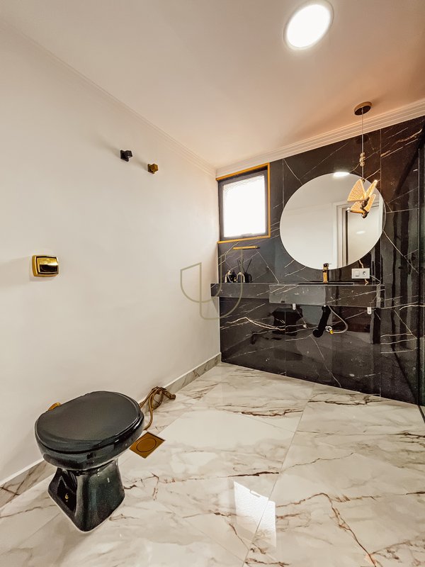 Apartamento de 128 m² no Edifício Mississippi - Vila Adyana Rua Teopompo de Vasconcelos São José dos Campos - 