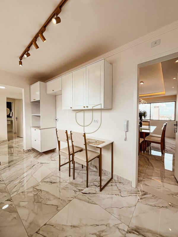 Apartamento de 128 m² no Edifício Mississippi - Vila Adyana Rua Teopompo de Vasconcelos São José dos Campos - 