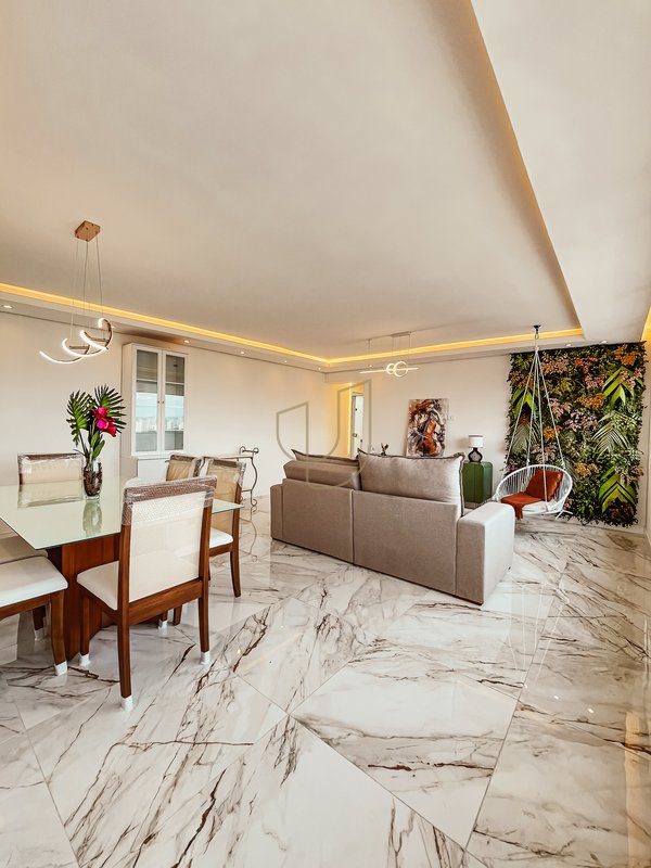 Apartamento de 128 m² no Edifício Mississippi - Vila Adyana Rua Teopompo de Vasconcelos São José dos Campos - 