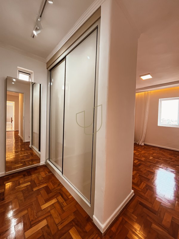 Apartamento de 128 m² no Edifício Mississippi - Vila Adyana Rua Teopompo de Vasconcelos São José dos Campos - 