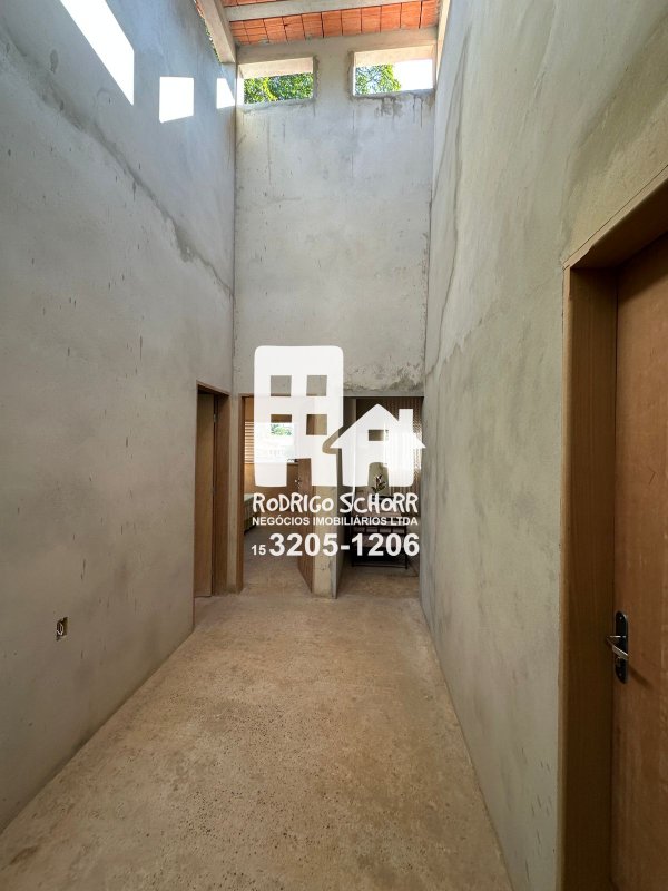 🏡 Casa Ampla com Barracão Comercial à Venda – Ideal para Moradia e Renda Extra! - Tatuí - 