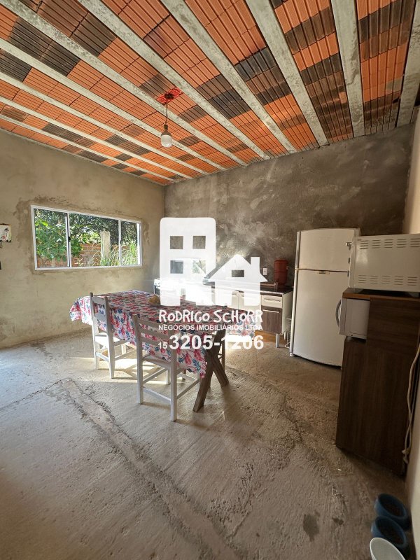 🏡 Casa Ampla com Barracão Comercial à Venda – Ideal para Moradia e Renda Extra! - Tatuí - 