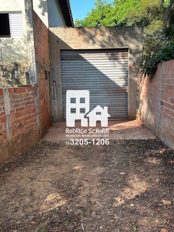 🏡 Casa Ampla com Barracão Comercial à Venda – Ideal para Moradia e Renda Extra! - Tatuí - 