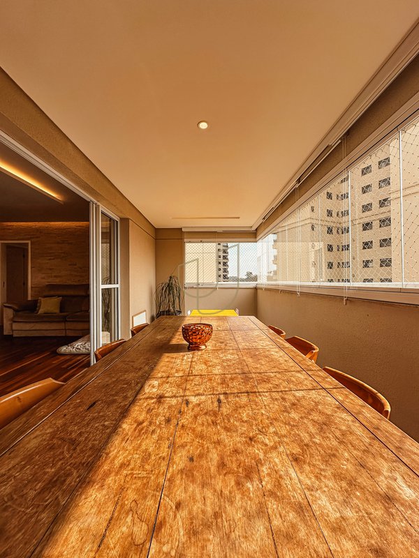 Apartamento com 3 Dormitórios no Terraços Jardim das Colinas Rua Laurent Martins São José dos Campos - 