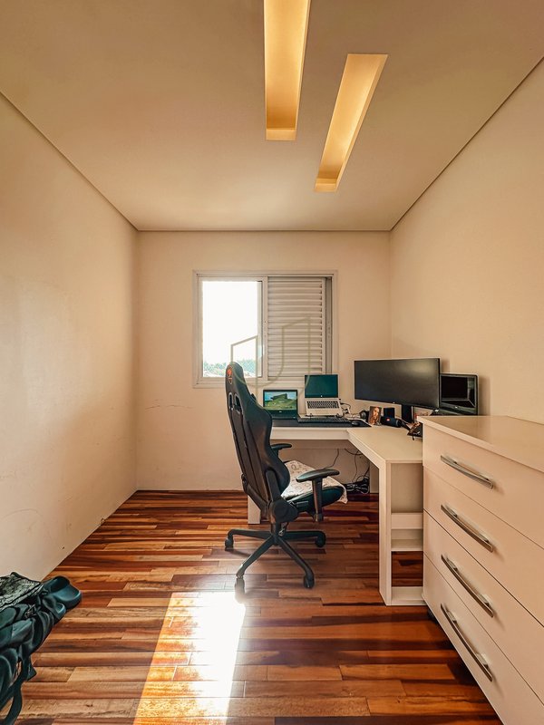 Apartamento com 3 Dormitórios no Terraços Jardim das Colinas Rua Laurent Martins São José dos Campos - 