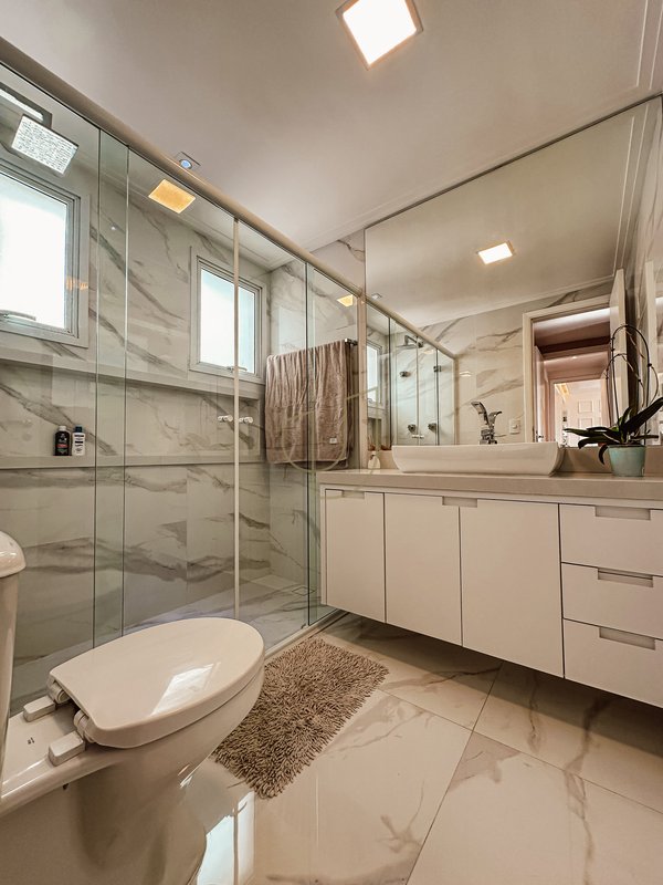 Apartamento com 3 Dormitórios no Terraços Jardim das Colinas Rua Laurent Martins São José dos Campos - 