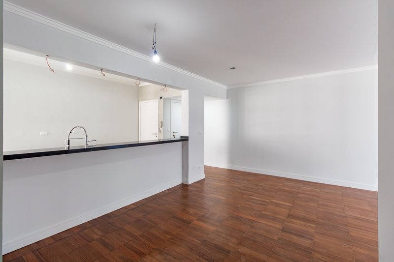 Apartamento com 129m² na Santa Cecília 3 dorm 1 suíte 1 vaga Rua Doutor Albuquerque Lins São Paulo - 
