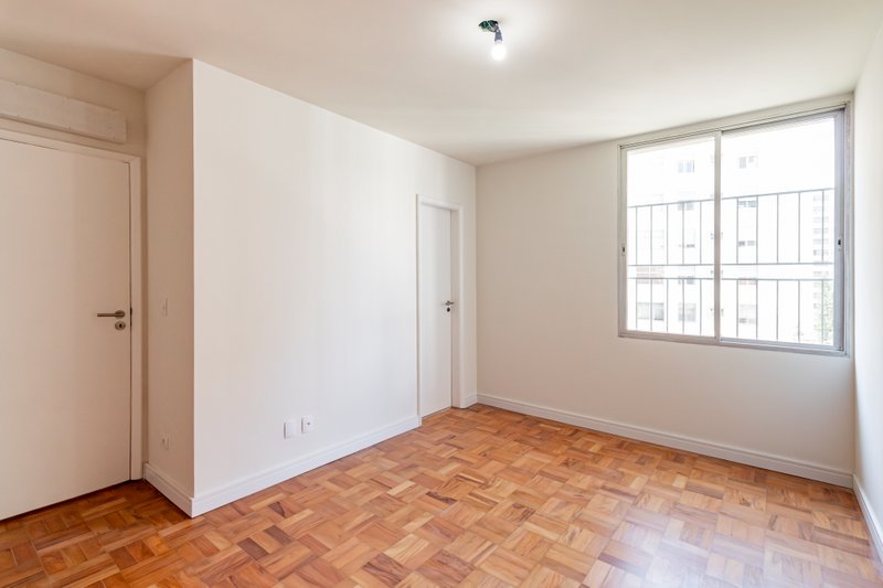 Apartamento com 129m² na Santa Cecília 3 dorm 1 suíte 1 vaga Rua Doutor Albuquerque Lins São Paulo - 