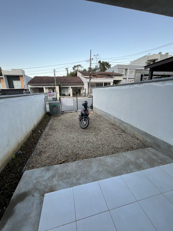 Sobrado Mobiliado - 2 Quartos e 2 banheiros - Rio Branco Brusque - Brusque - 