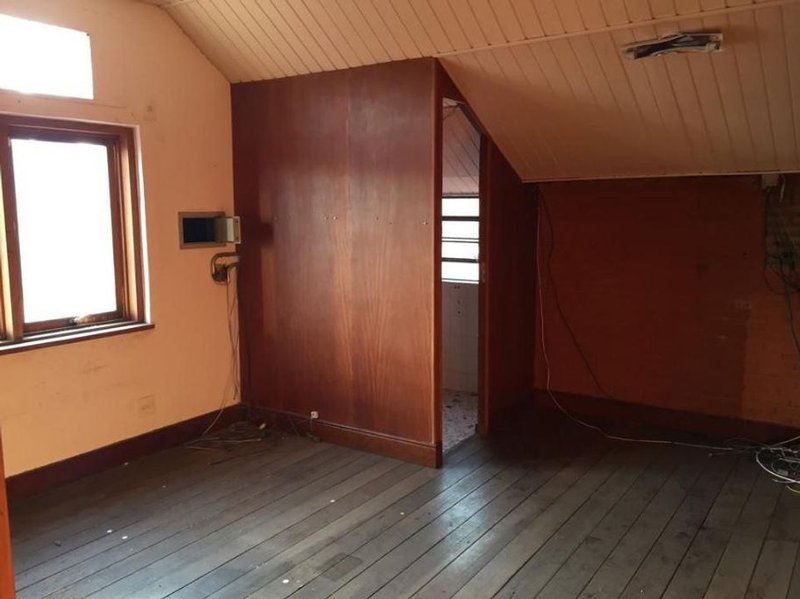 Imóvel Comercial com 680m² no Bosque da Saúde Rua Guararema São Paulo - 