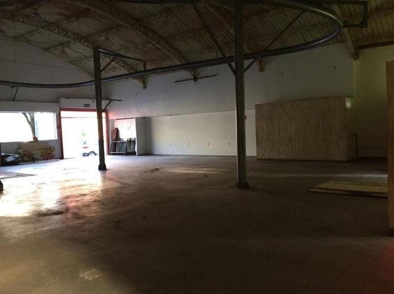 Imóvel Comercial com 680m² no Bosque da Saúde Rua Guararema São Paulo - 