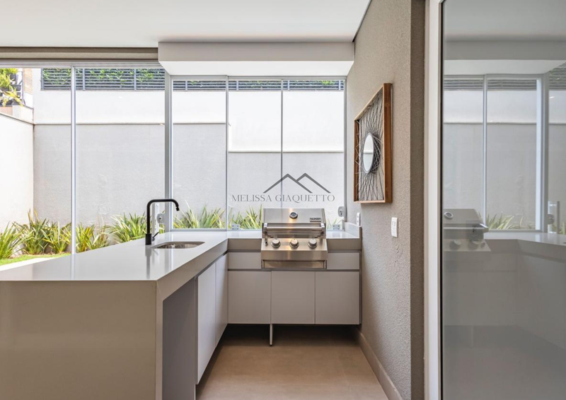 Tamboré 11 - Casa Alto Padrão Avenida Honório Alvares Penteado Santana de Parnaíba - 
