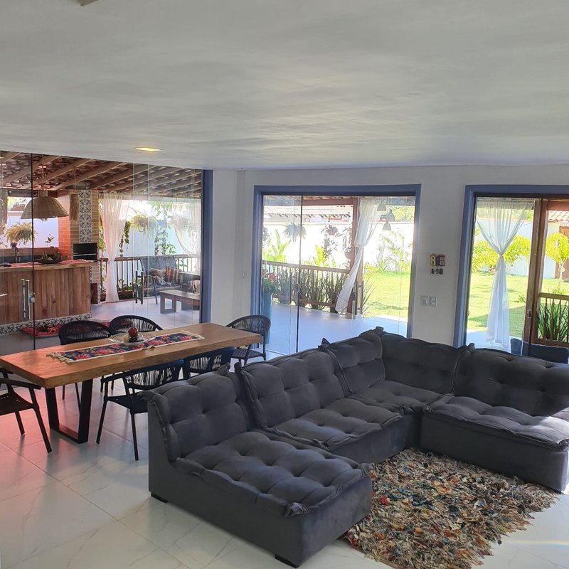Linda casa localizada há 450 m da praia em bairro tranquilo e seguro Corais do Arraial Porto Seguro - 
