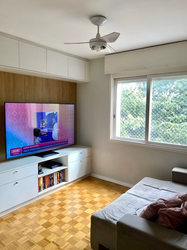 R$ 215.000 - OPORTUNIDADE ÚNICA - APARTAMENTO - 31M2 - 1 DORM - 1 BANHEIRO - VISTA Avenida Ipiranga Porto Alegre - 