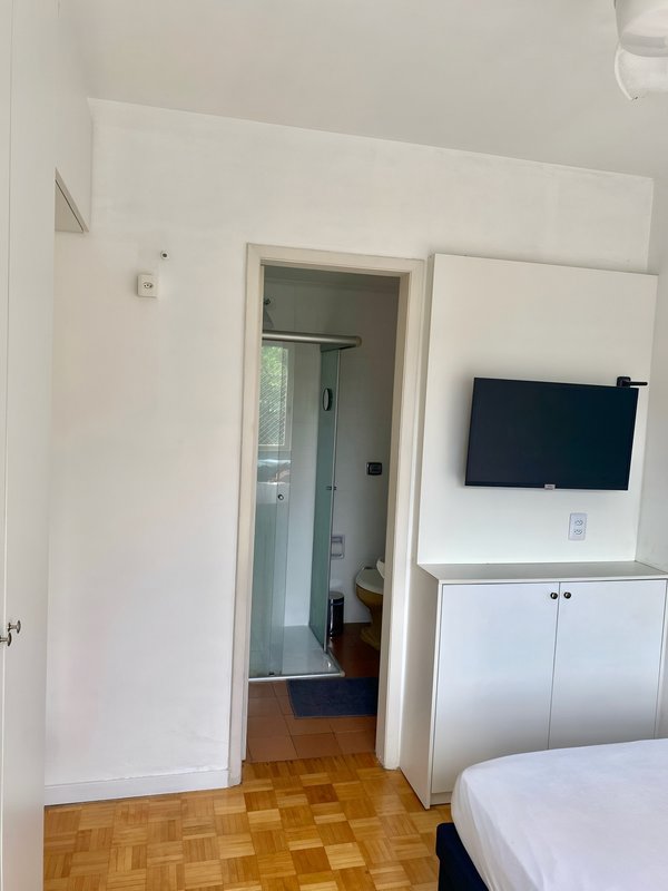 R$ 215.000 - OPORTUNIDADE ÚNICA - APARTAMENTO - 31M2 - 1 DORM - 1 BANHEIRO - VISTA Avenida Ipiranga Porto Alegre - 