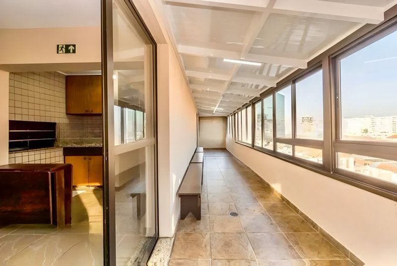R$ 215.000 - OPORTUNIDADE ÚNICA - APARTAMENTO - 31M2 - 1 DORM - 1 BANHEIRO - VISTA Avenida Ipiranga Porto Alegre - 