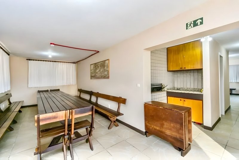 R$ 215.000 - OPORTUNIDADE ÚNICA - APARTAMENTO - 31M2 - 1 DORM - 1 BANHEIRO - VISTA Avenida Ipiranga Porto Alegre - 