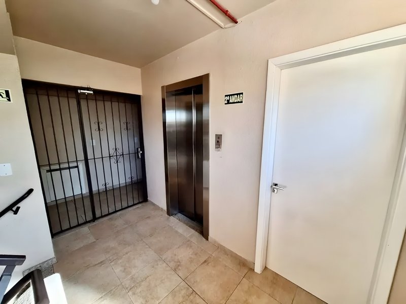 R$ 215.000 - OPORTUNIDADE ÚNICA - APARTAMENTO - 31M2 - 1 DORM - 1 BANHEIRO - VISTA Avenida Ipiranga Porto Alegre - 