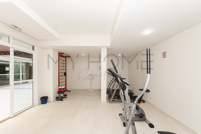 APARTAMENTO GARDEN À VENDA NO SANTA QUITÉRIA - MOBILIADO - 2 QUARTOS - 1 VAGA Rua Irati Curitiba - 