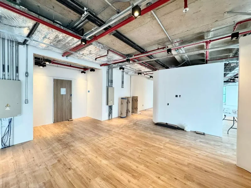 ALUGA-SE LAJE CORPORATIVA 620M2 ESTRUTURA COMPLETA 18 VAGAS ANDAR ALTO Rua Pascoal Pais São Paulo - 