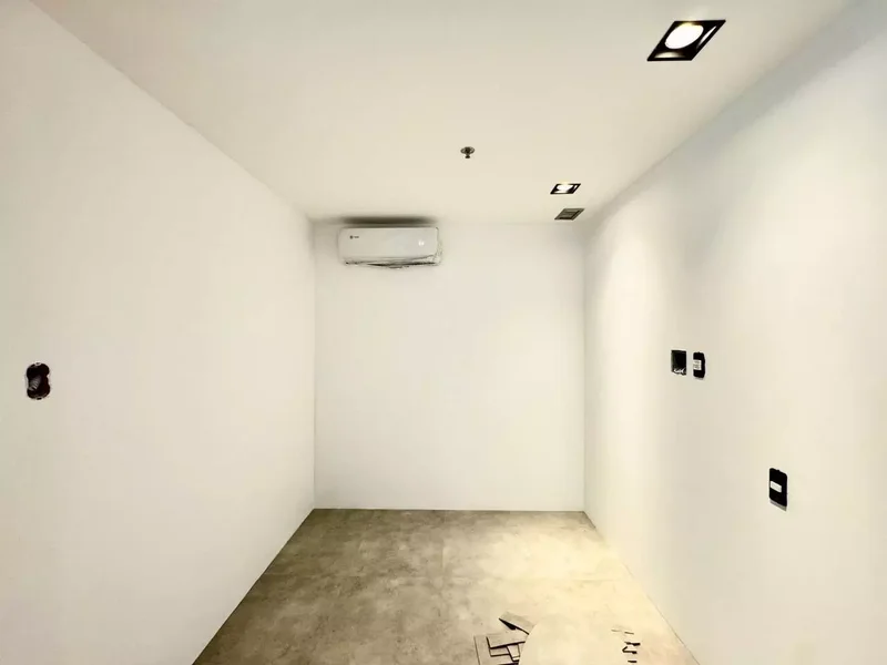 ALUGA-SE LAJE CORPORATIVA 620M2 ESTRUTURA COMPLETA 18 VAGAS ANDAR ALTO Rua Pascoal Pais São Paulo - 