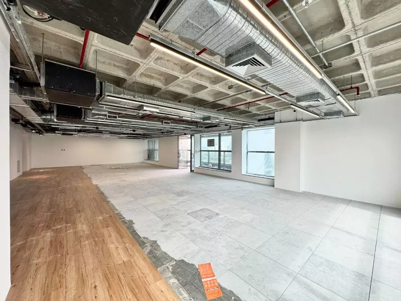 ALUGA-SE LAJE CORPORATIVA 620M2 ESTRUTURA COMPLETA 18 VAGAS ANDAR ALTO Rua Pascoal Pais São Paulo - 