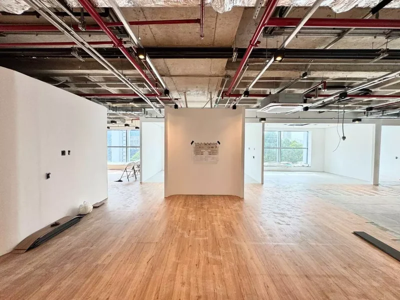 ALUGA-SE LAJE CORPORATIVA 620M2 ESTRUTURA COMPLETA 18 VAGAS ANDAR ALTO Rua Pascoal Pais São Paulo - 